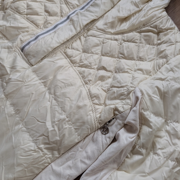 Lululemon down jacket SKU1084 - Picture 6 of 9